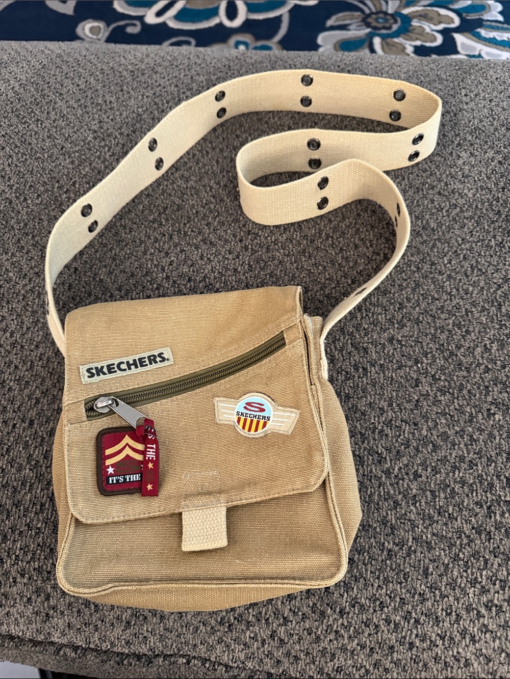 Skechers Hatch Tan Canvas Crossbody Bag w/patches